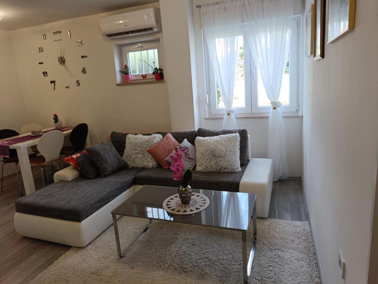 Apartments Mary & Free Parking Rovinj Cameră foto
